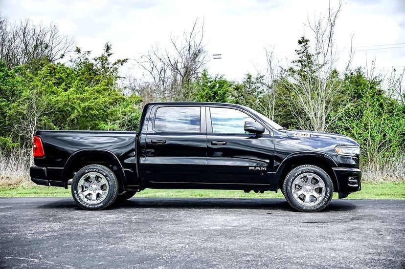 2026 Ram 1500 - Image 2