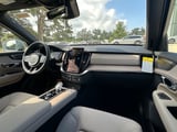 2026 Volvo XC90 - Preview 10