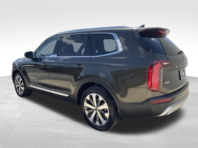 2021 Kia Telluride - Image 3
