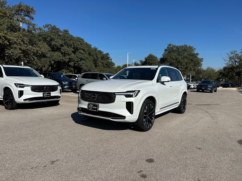2026 Volvo XC90 - Image 1