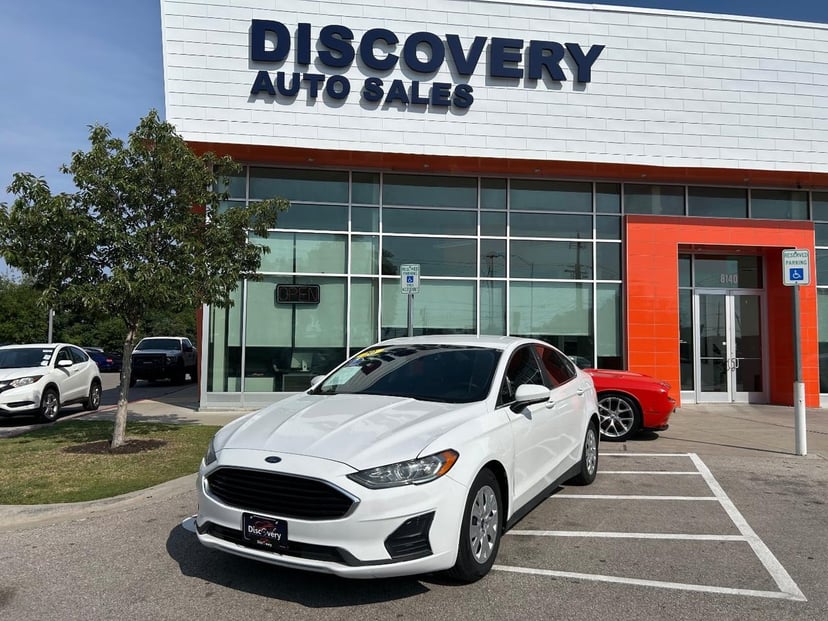 2020 Ford Fusion - Image 1