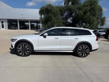 2026 Volvo V60 Cross Country - Preview 4