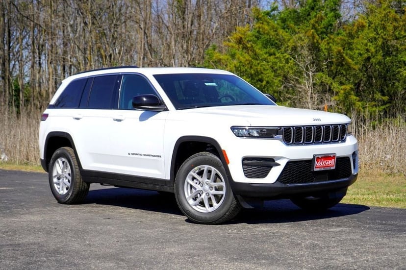 2026 Jeep Grand Cherokee - Image 1