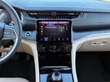 2023 Jeep Grand Cherokee - Preview 3