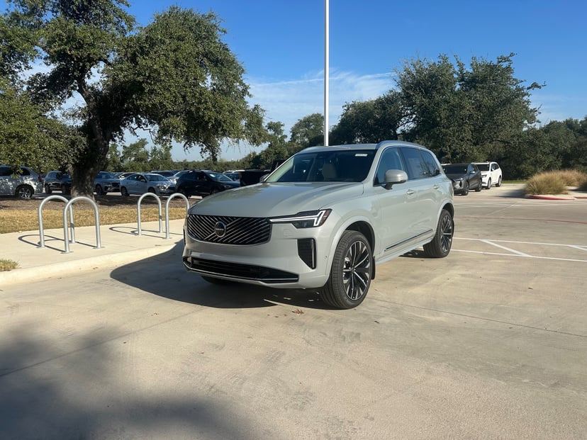 2026 Volvo XC90 - Image 1