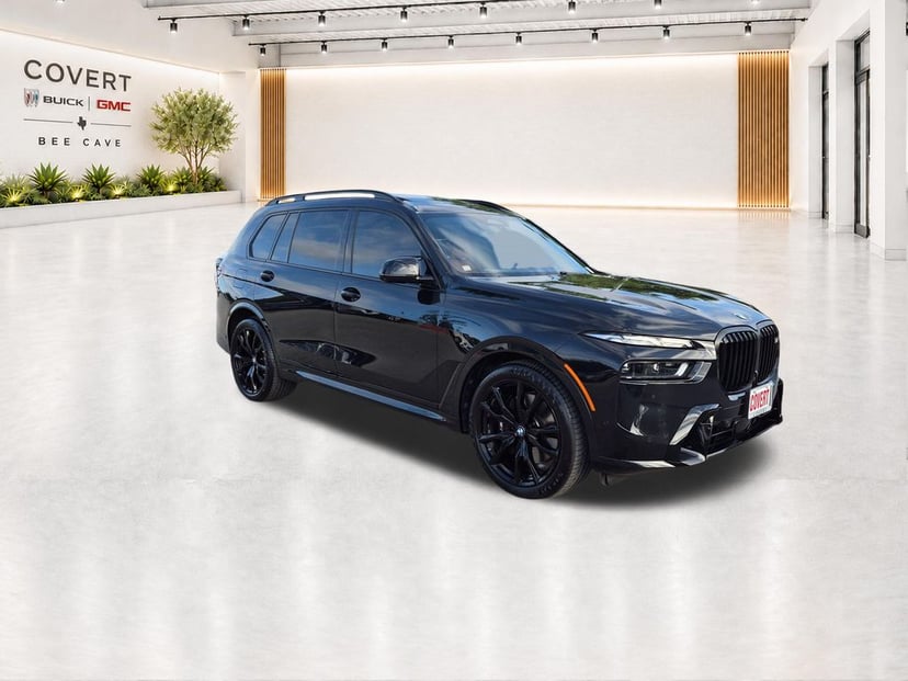 2024 BMW X7 - Image 1