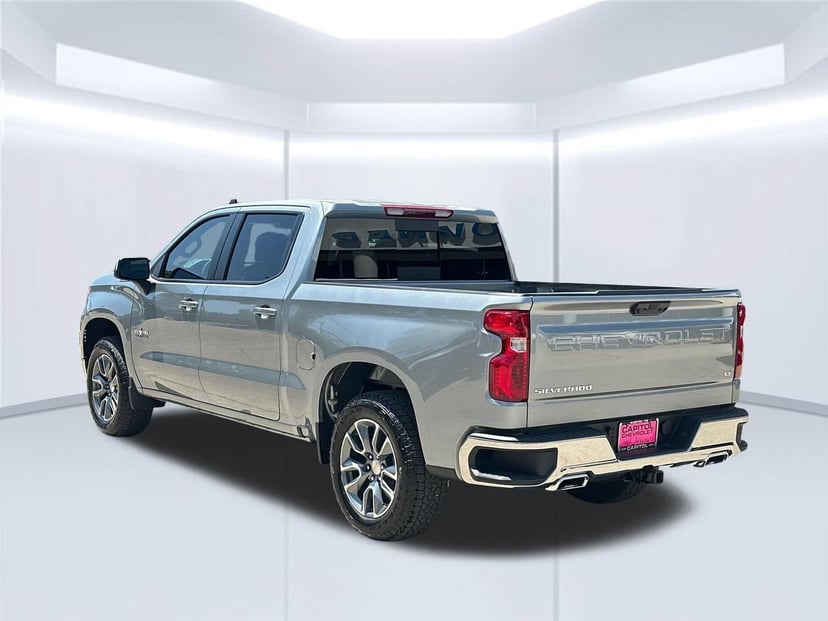 2026 Chevrolet Silverado 1500 - Image 2