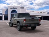 2026 Jeep Gladiator - Preview 3