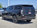 2026 Chevrolet Suburban - Preview 4