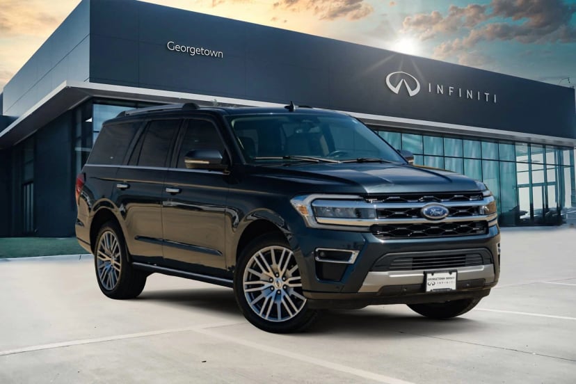 2022 Ford Expedition - Image 1