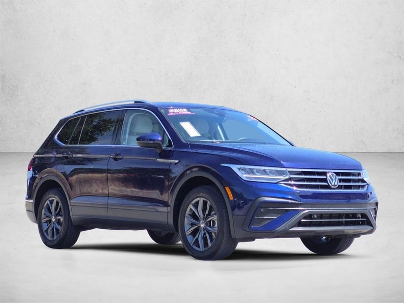 2023 Volkswagen Tiguan - Image 2