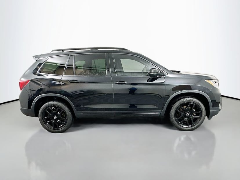 2024 Honda Passport - Image 2