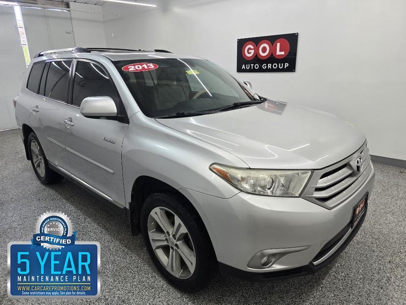 2013 Toyota Highlander - Image 1