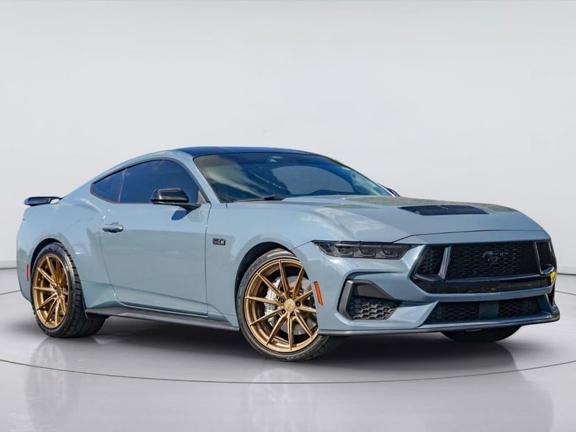 2024 Ford Mustang - Image 1