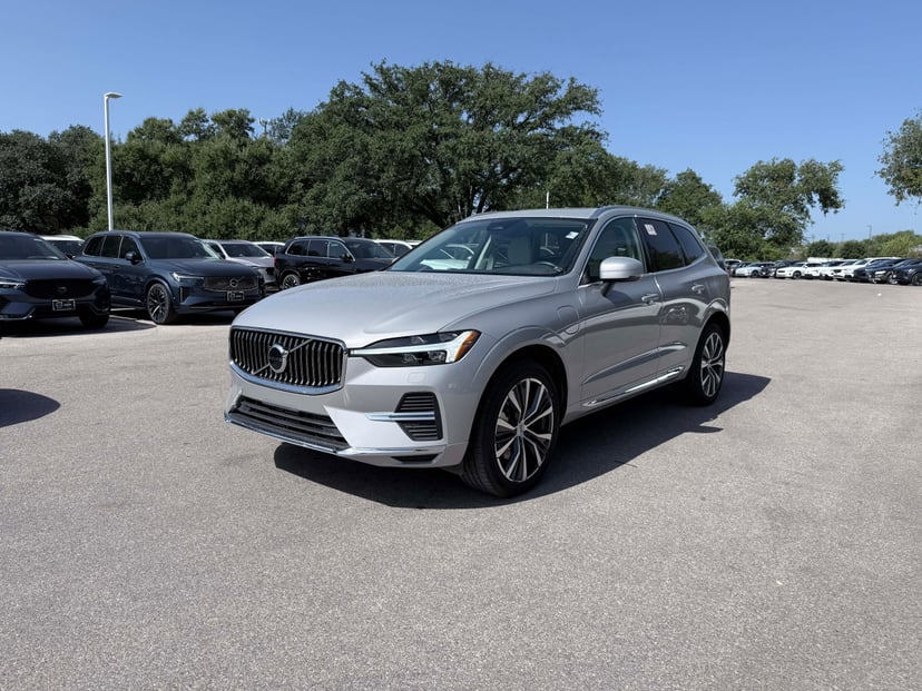 2022 Volvo XC60 - Image 1