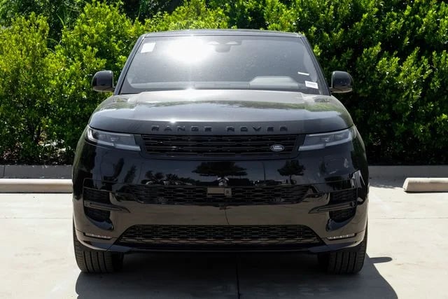 2026 Land Rover Range Rover Sport - Image 2