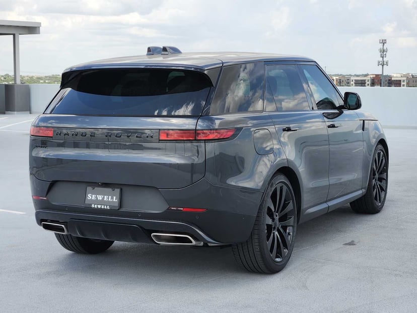 2026 Land Rover Range Rover Sport - Image 3