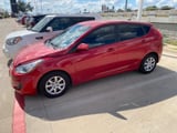 2014 Hyundai Accent - Preview 4