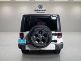 2016 Jeep Wrangler - Preview 4