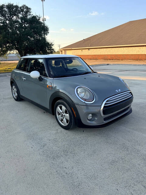 2015 MINI Hardtop - Image 1
