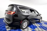 2025 Chrysler Pacifica - Preview 5