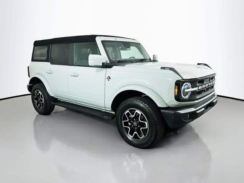 2024 Ford Bronco - Image 1