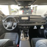 2026 Mitsubishi Outlander - Preview 10