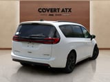 2027 Chrysler Pacifica - Preview 5