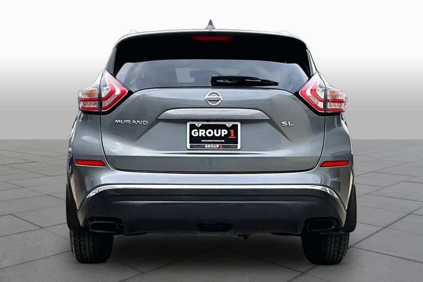 2018 Nissan Murano - Image 2
