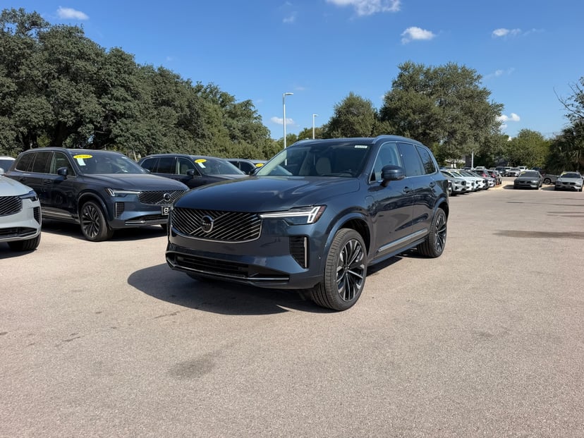2027 Volvo XC90 - Image 1