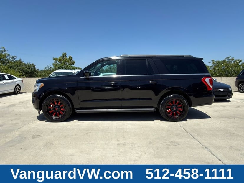 2019 Ford Expedition Max - Image 2