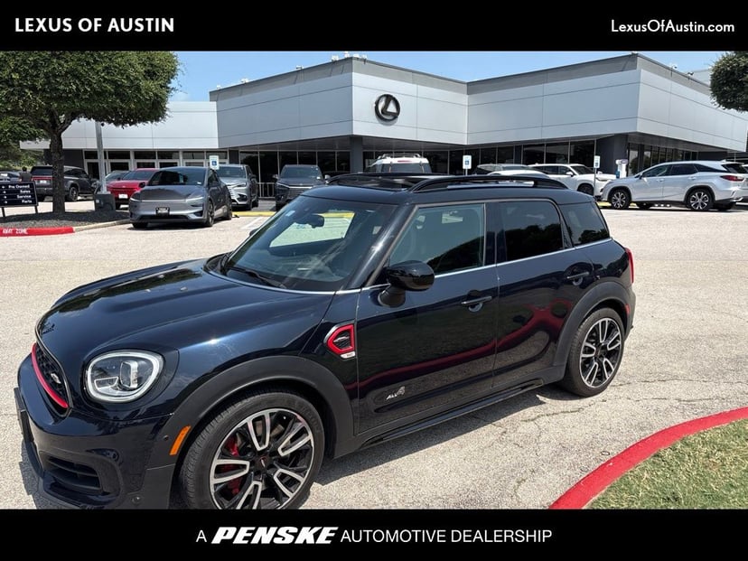 2021 MINI Countryman - Image 1