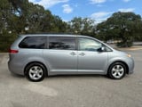 2012 Toyota Sienna - Preview 3
