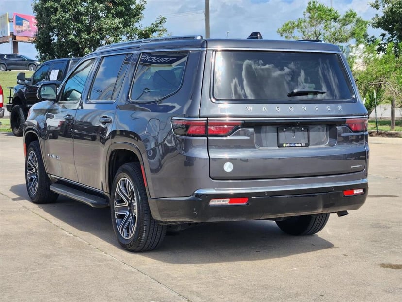 2024 Jeep Wagoneer - Image 3