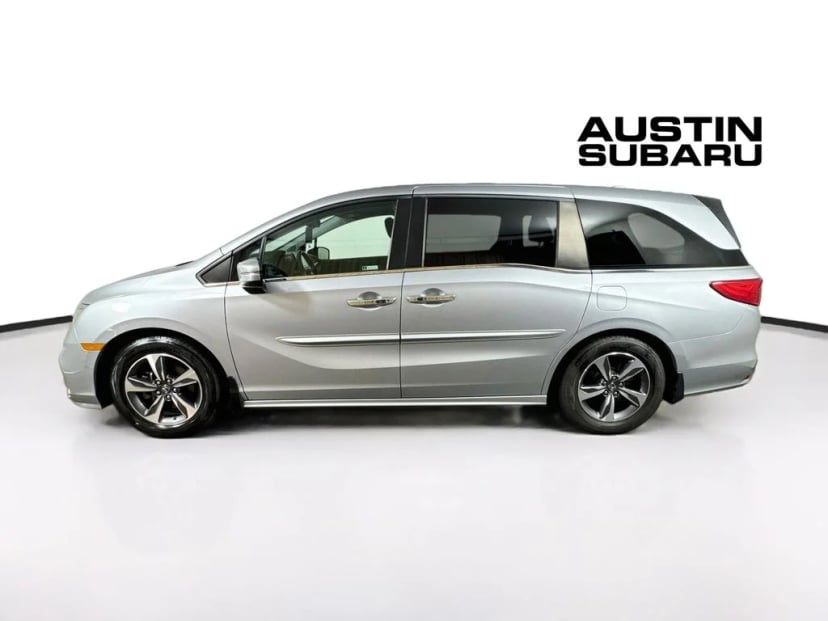 2018 Honda Odyssey - Image 2