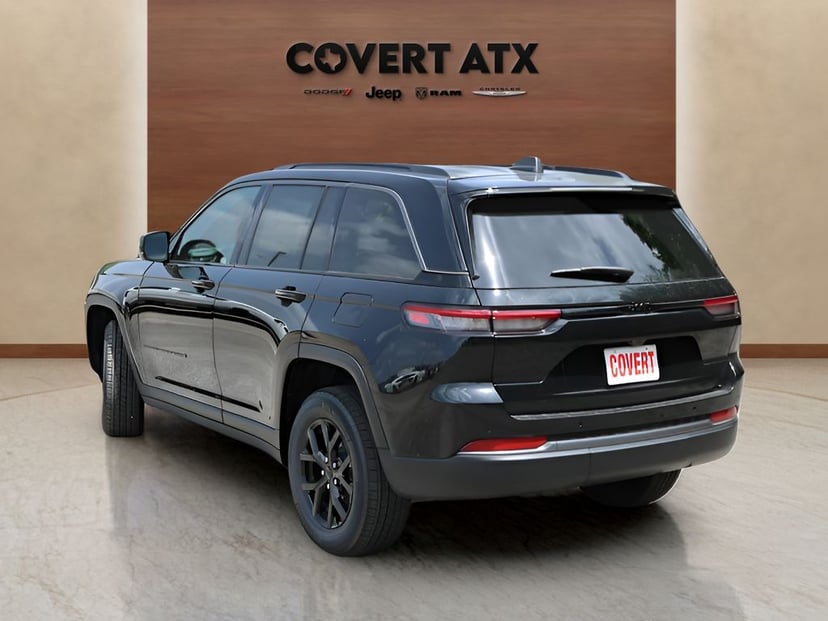 2026 Jeep Grand Cherokee - Image 1