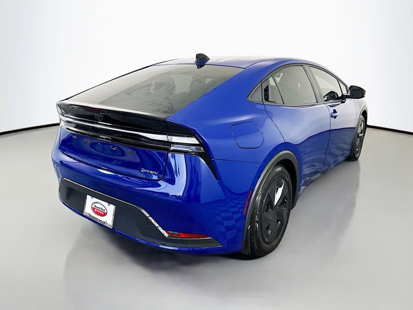 2026 Toyota Prius Prime - Image 2