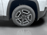 2026 Jeep Cherokee - Preview 13