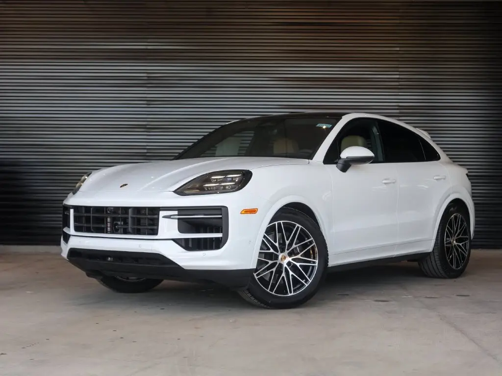 2026 Porsche Cayenne - Image 1