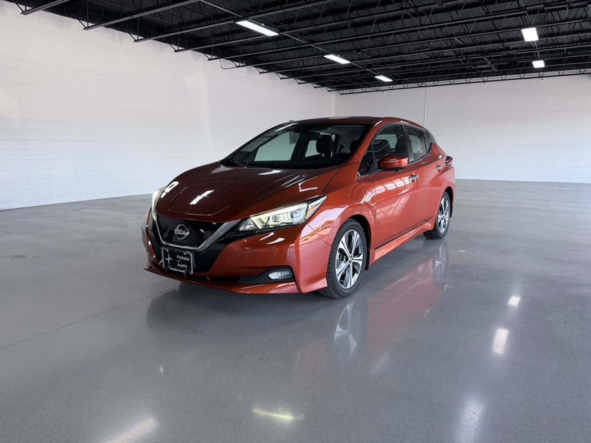 2022 Nissan Leaf - Image 1