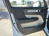 2026 Volvo XC40 - Preview 8