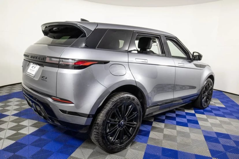 2024 Land Rover Range Rover Evoque - Image 2