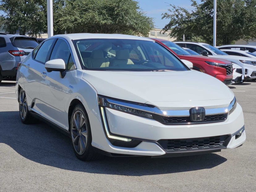 2018 Honda Clarity Plug-In Hybrid - Image 1