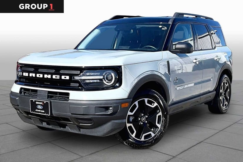2021 Ford Bronco - Image 2
