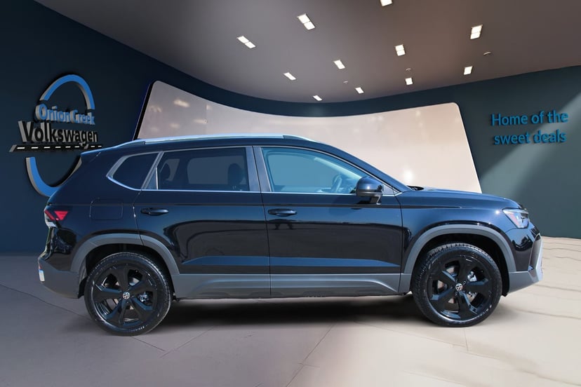 2025 Volkswagen Taos - Image 1