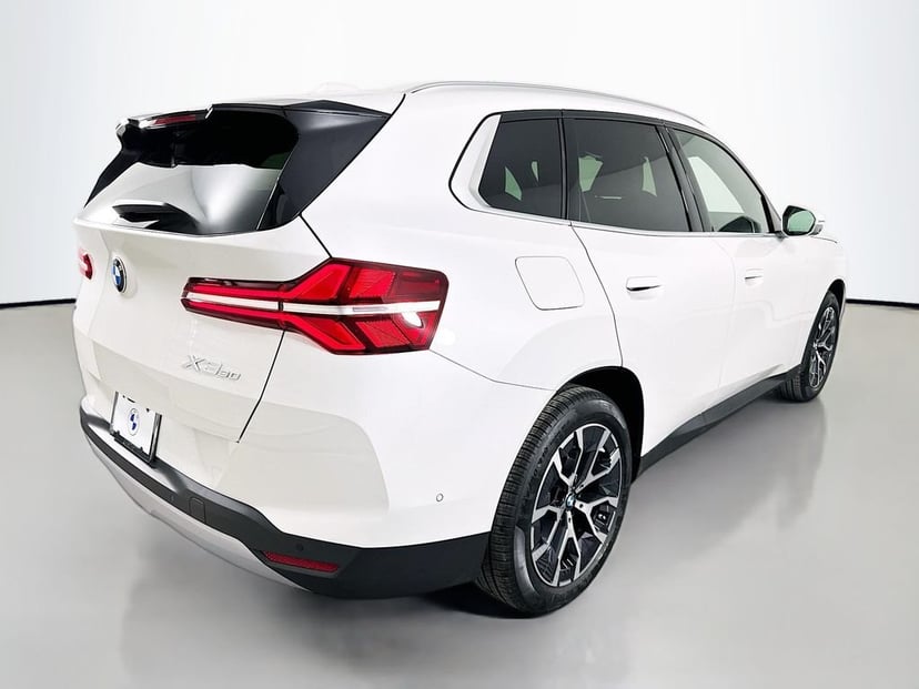 2026 BMW X3 - Image 2