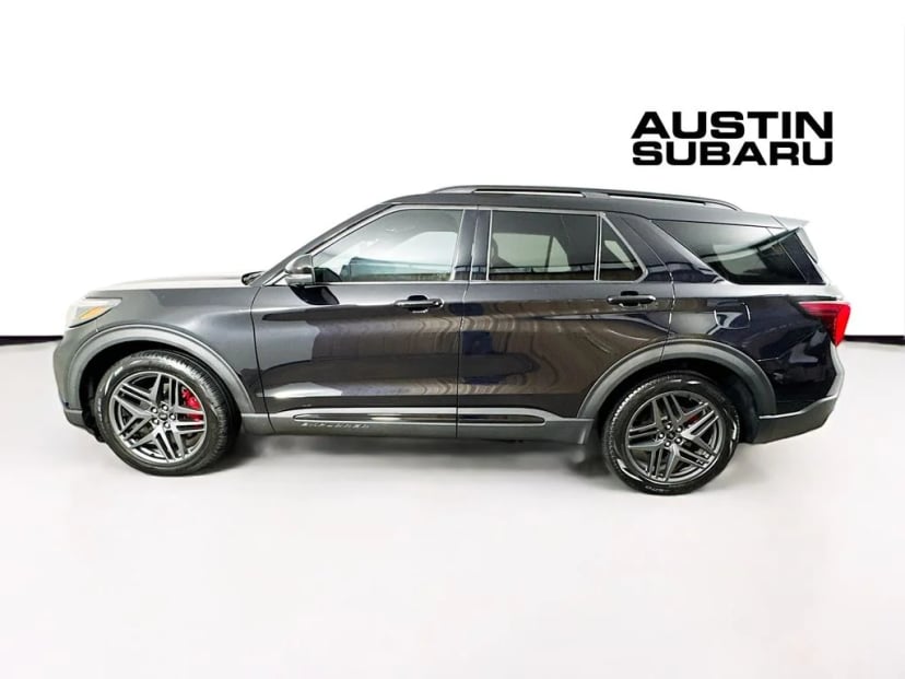 2025 Ford Explorer - Image 2
