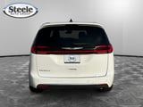 2025 Chrysler Pacifica - Preview 4