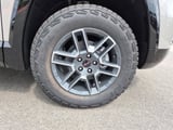 2027 GMC Terrain - Preview 13