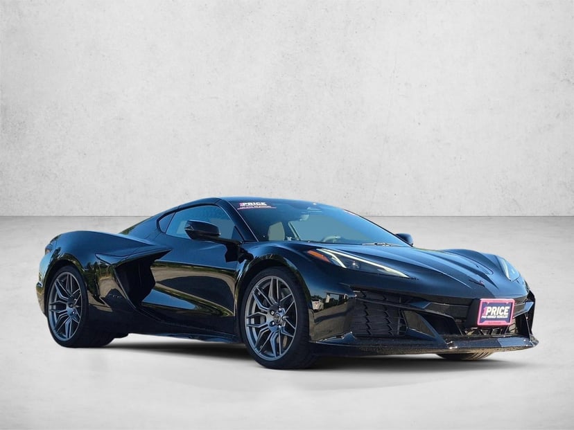 2025 Chevrolet Corvette - Image 3